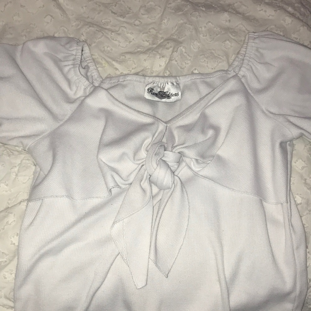 Cropped white fancy top